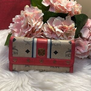Mcm wallet